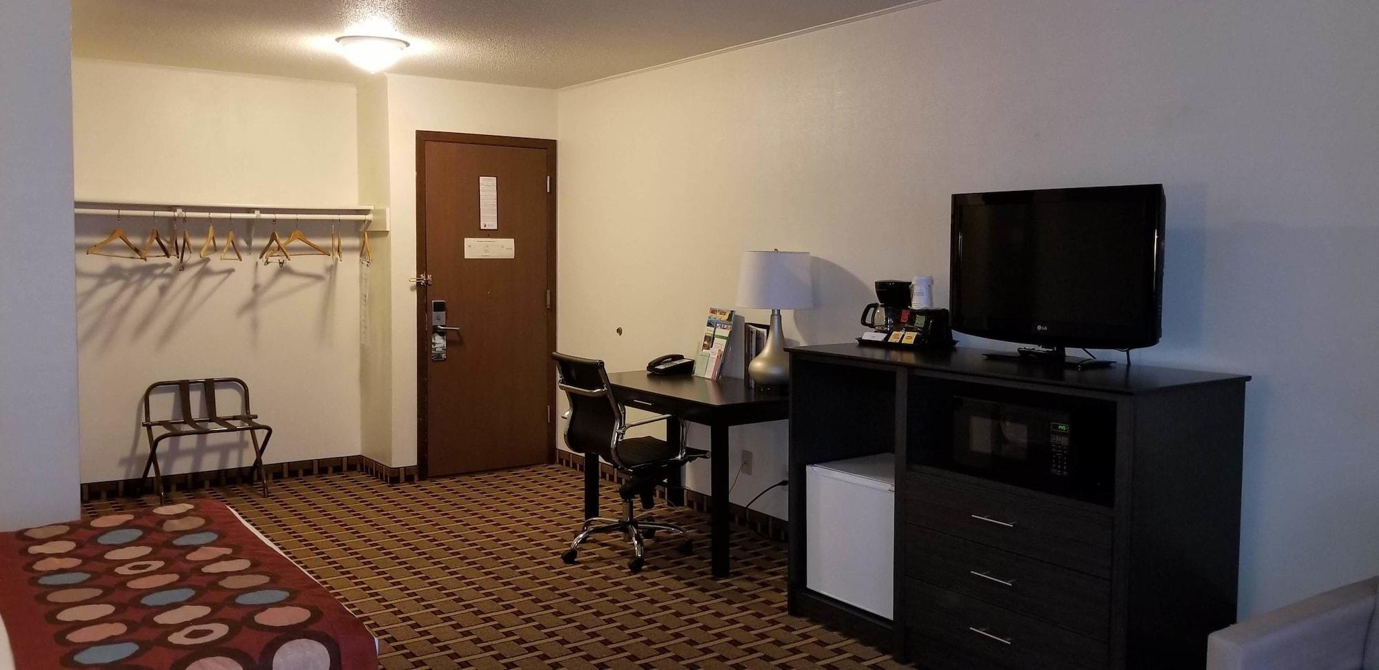 Super 8 By Wyndham Ashland Hotel Exterior photo
